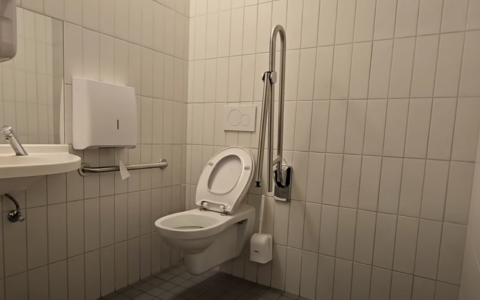 Toilette PMR du Trinkhall